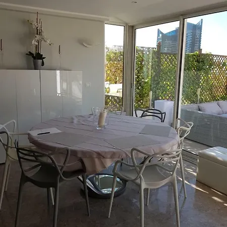 Le Beausejour Apartman *